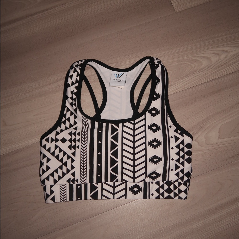 Black and White Geometric Sports Bra